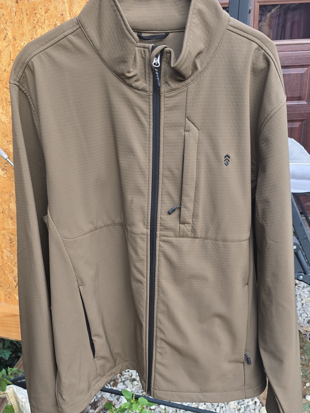 Free Country Men's Tan Lightweight Water Resistant Zip-Up Shirt Jacket